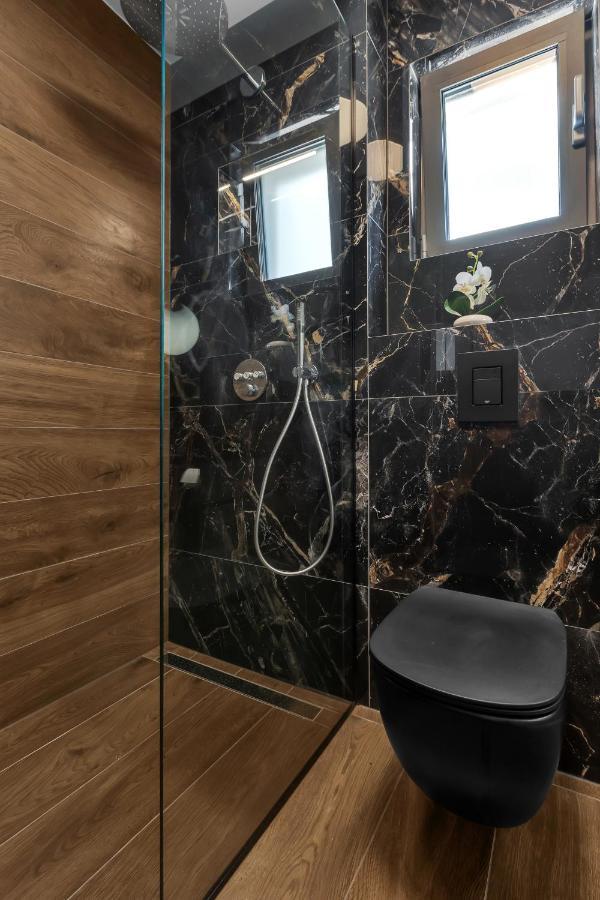 Lux Apartment Dolce Vita - Private Hottub Makarska Buitenkant foto
