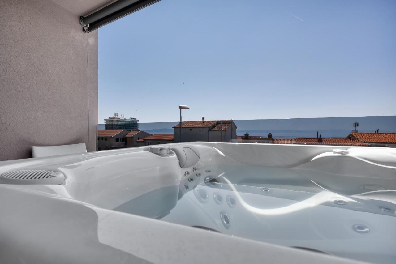 Lux Apartment Dolce Vita - Private Hottub Makarska Buitenkant foto
