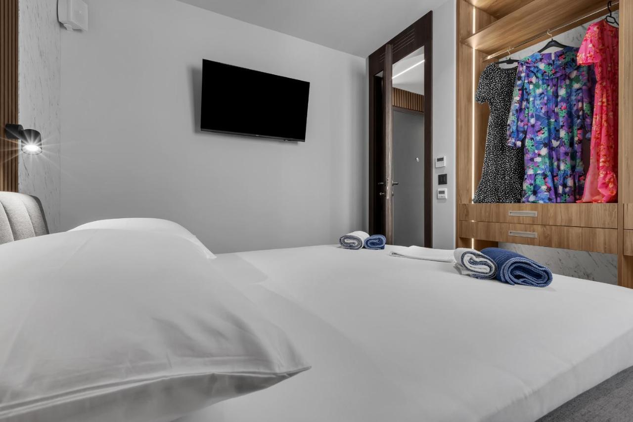 Lux Apartment Dolce Vita - Private Hottub Makarska Buitenkant foto