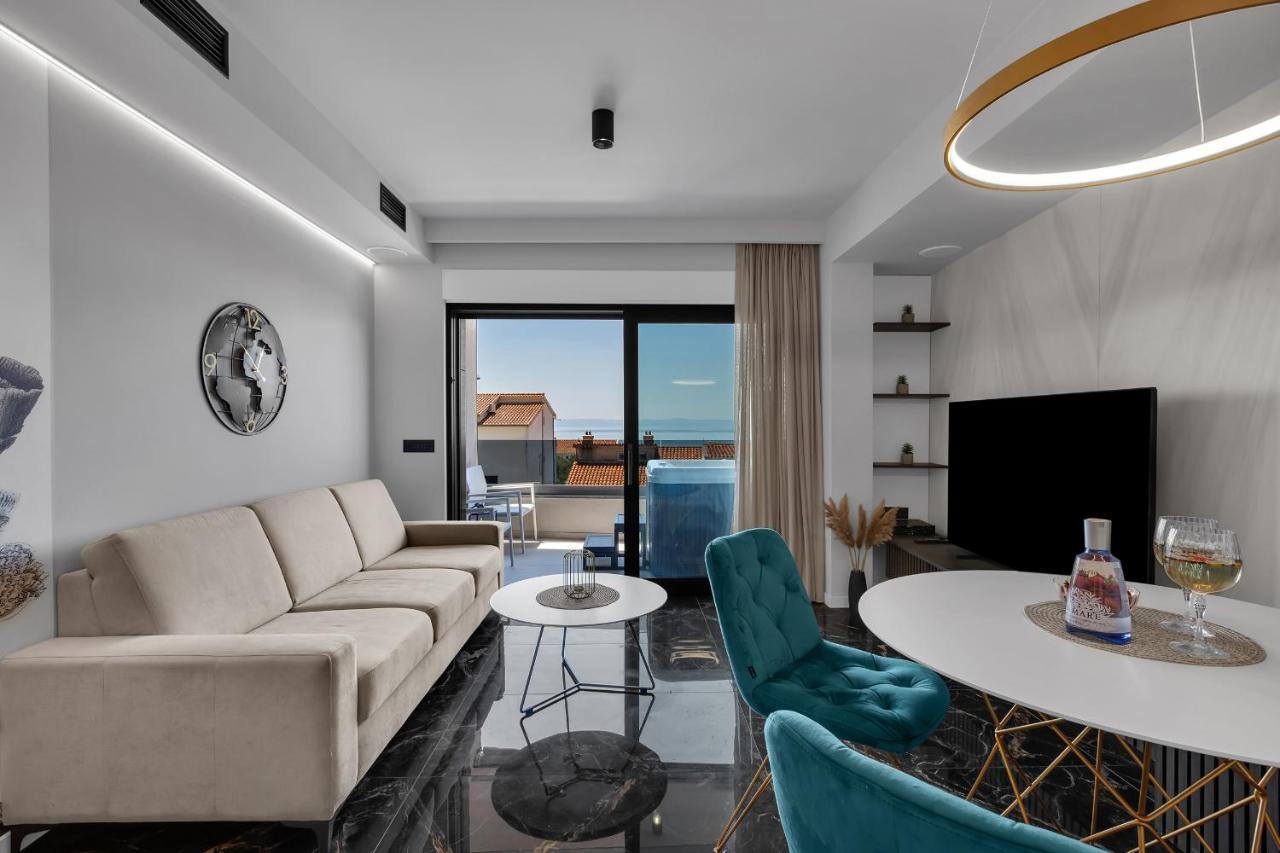 Lux Apartment Dolce Vita - Private Hottub Makarska Buitenkant foto